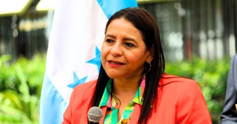 Productores de papa denuncian por abandono a la ministra de la SAG - Laura Elena Suazo Torres