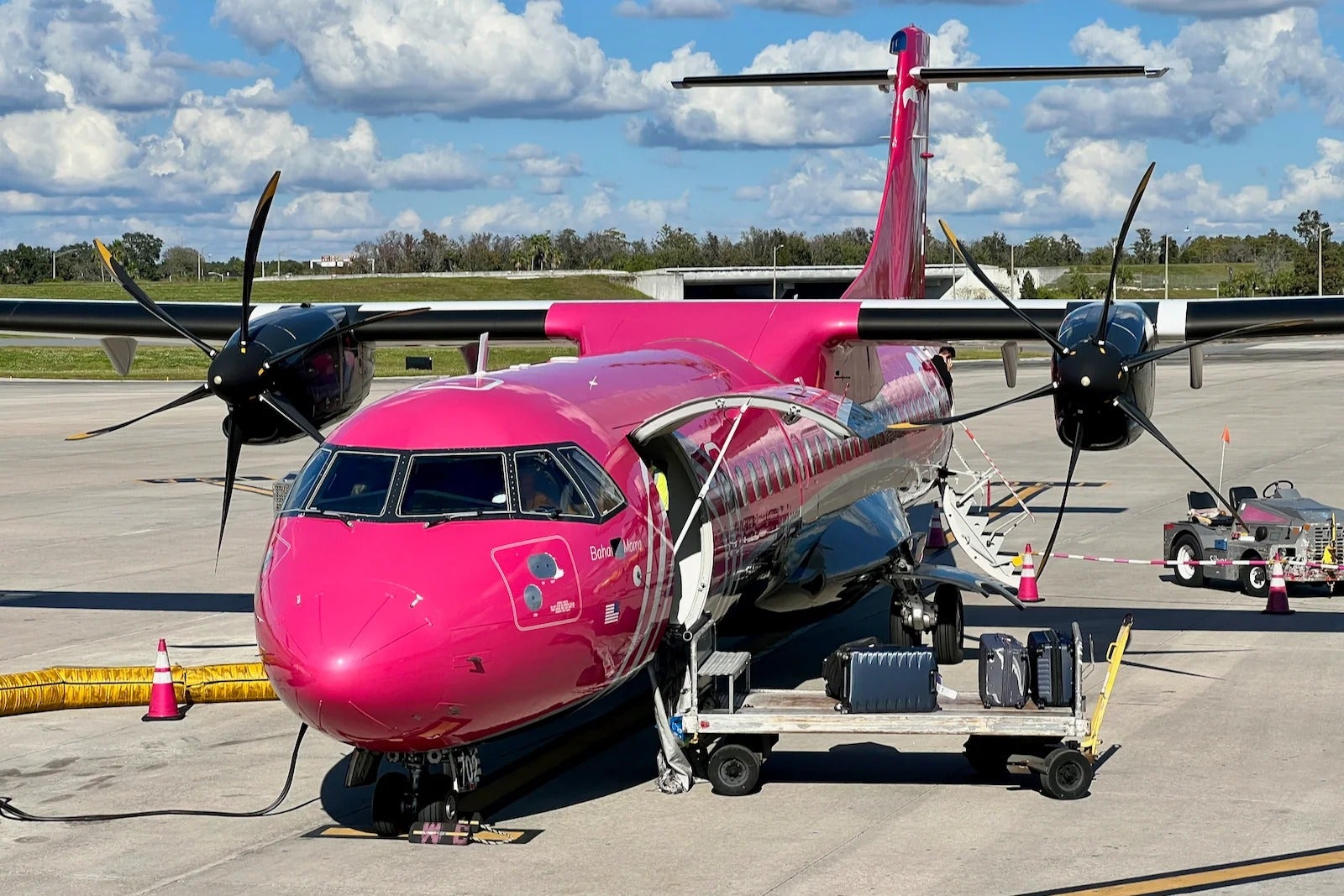 Desde su fundación en 2011, tras adquirir activos de Gulfstream International Airlines, Silver Airways se ha destacado en el mercado regional por conectar destinos clave en el Caribe y el sur de Estados Unidos.