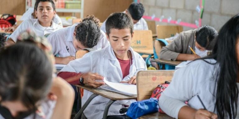 Así funcionará la nueva modalidad de evaluación educativa en 2025 y los ajustes para 2026