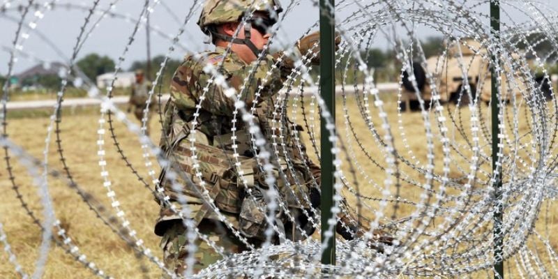 Nueva medida en la frontera: USA instala alambrados previos al retorno de Trump