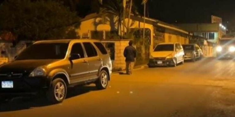 En Santa Cruz de Yojoa muere veinteañera que «convulsionó» en un motel; hay un hombre detenido