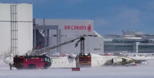 Avión se estrella Canadá