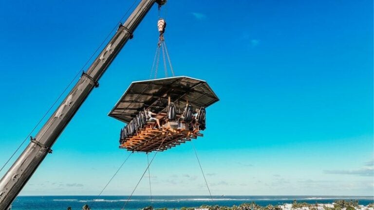 Turista narra pesadilla restaurante flotante