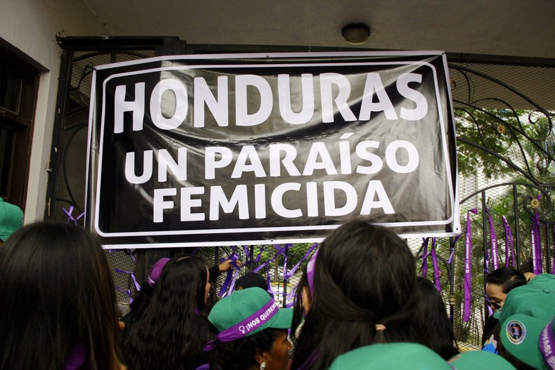 Mujer es asesinada a balazos Guaimaca