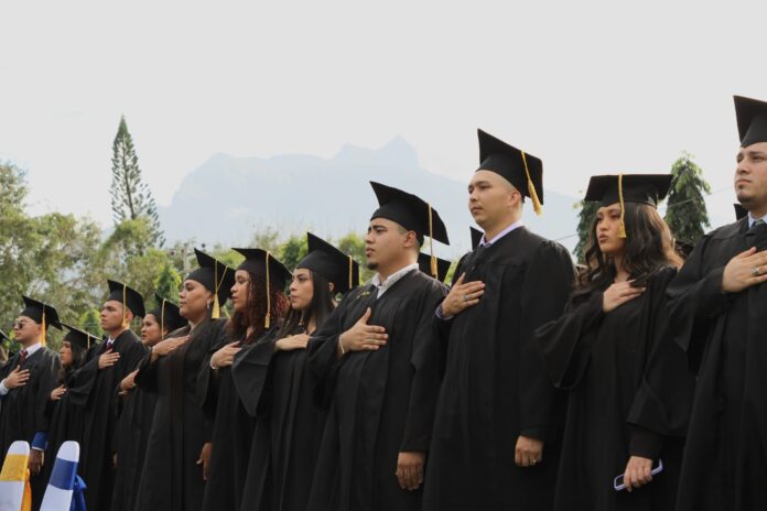 graduados