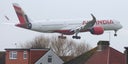 avion-aterriza-de-emergencia-1