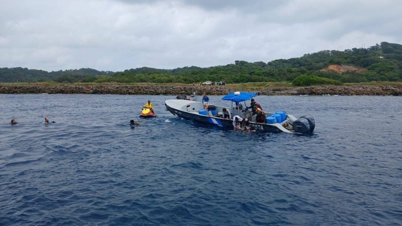 Rescate último cuerpo Roatán