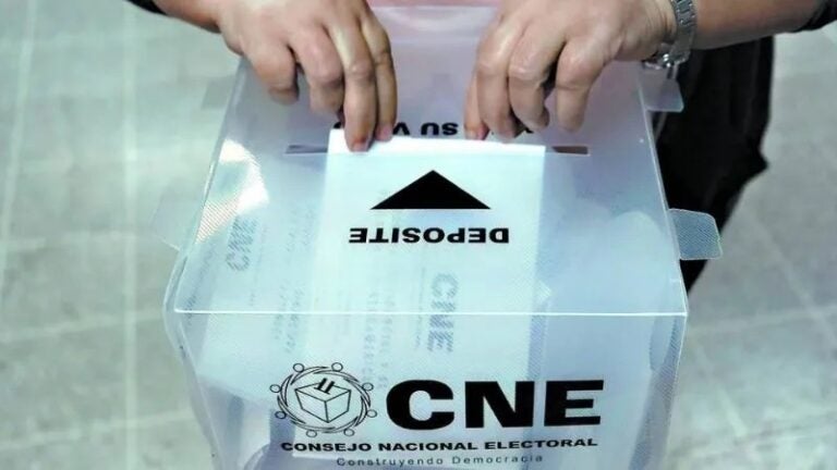 ¿A qué hora abrirán los centros de votación en Honduras el 9 de marzo?