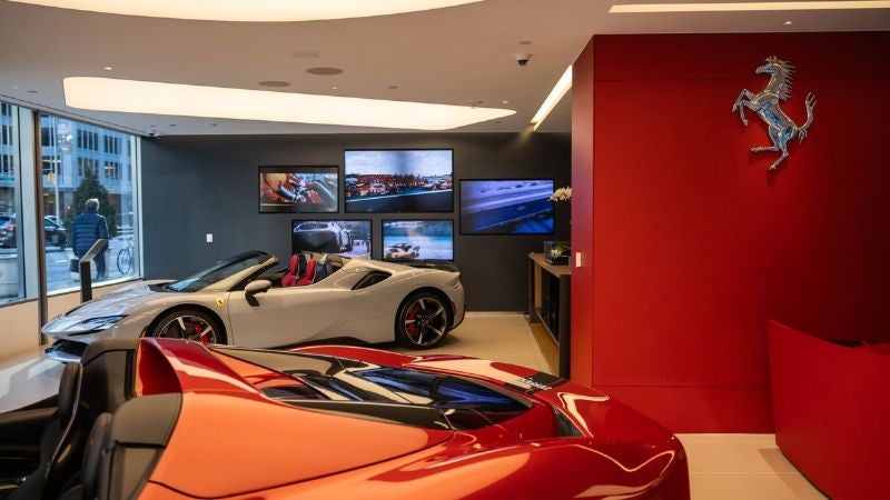 Ferrari aumento de sus precios 