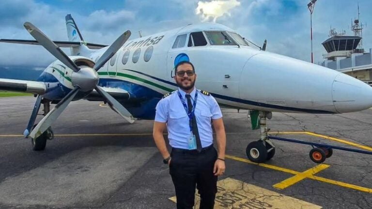 ¿Quién era Francisco Lagos, el copiloto fallecido en el accidente aéreo de Roatán?