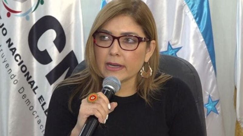 Ana Paola Hall.