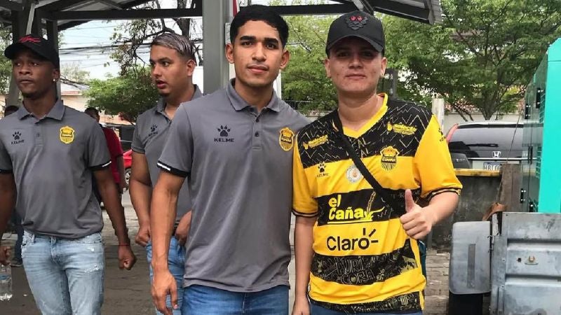 Jeffry Trochez, el hincha de Real España (3)