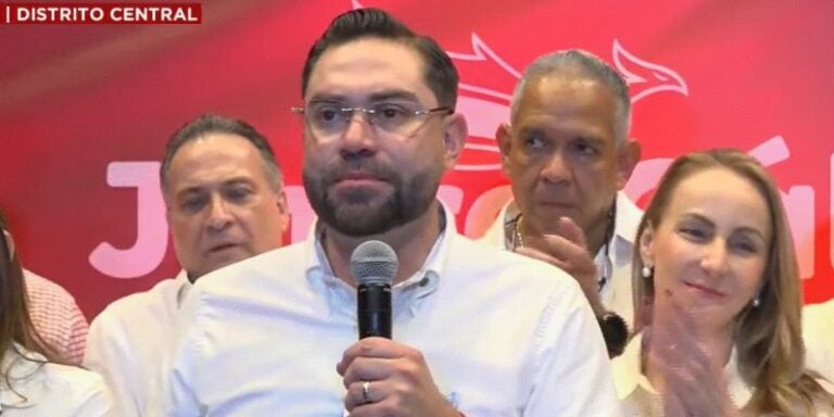 Jorge Cálix: “Es lógico que los eurodiputados no quieran financiar una administración corrupta”