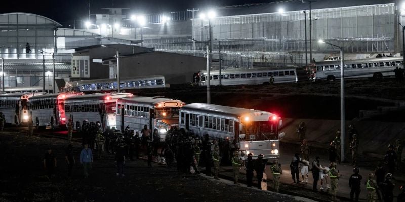 Vuelos con migrantes venezolanos hicieron escala el Honduras el fin de semana