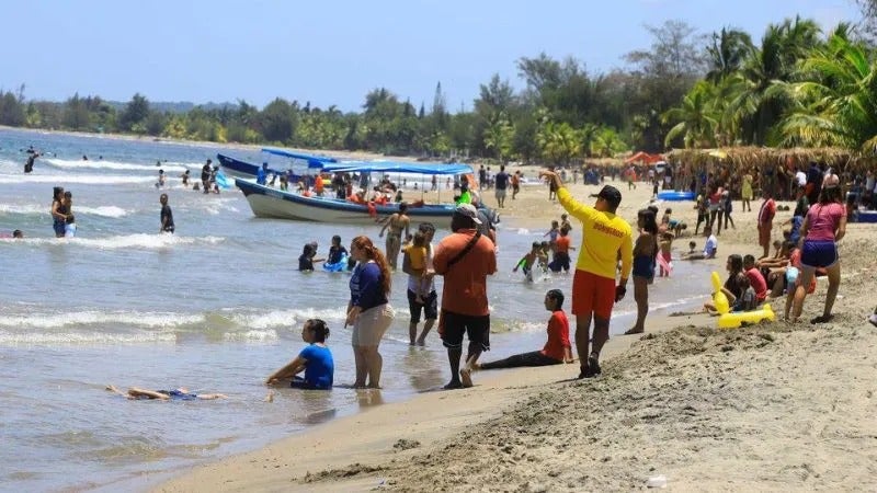 Advierten pérdida de trabajos en Semana Santa por falta de Ley de Empleo Parcial