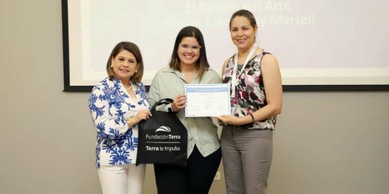 Fundación Terra apoya el programa “Mujer Digital” de Junior Achievement