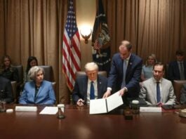 Trump firma nuevo decreto