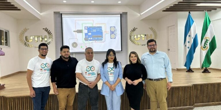 UTH Tegucigalpa se suma a la celebración mundial del Arduino Day