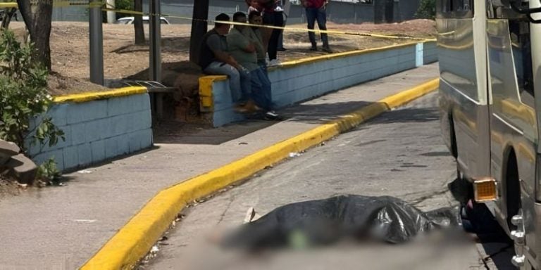 Mujer fallece al ser atropellada por conductor de "rapidito" en el FFAA