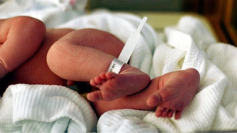 Bebé trasplante útero Reino Unido