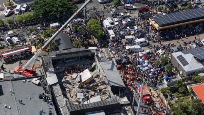 Colapso de discoteca en República Dominicana. (1)