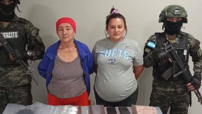 Capturan a dos mujeres Comayagua