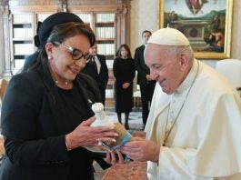 Presidenta Castro viajará al Vaticano