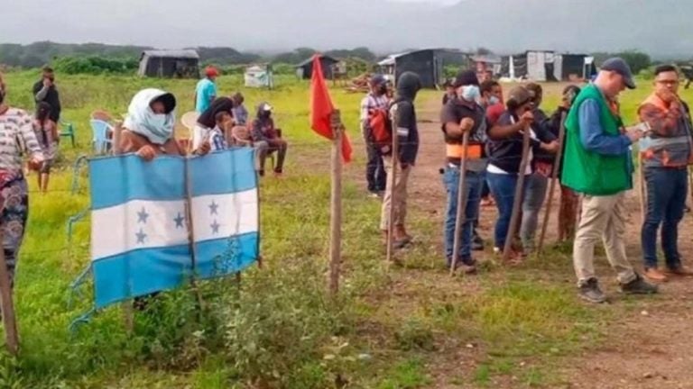 Invasiones de tierra se expanden hasta Santa Bárbara