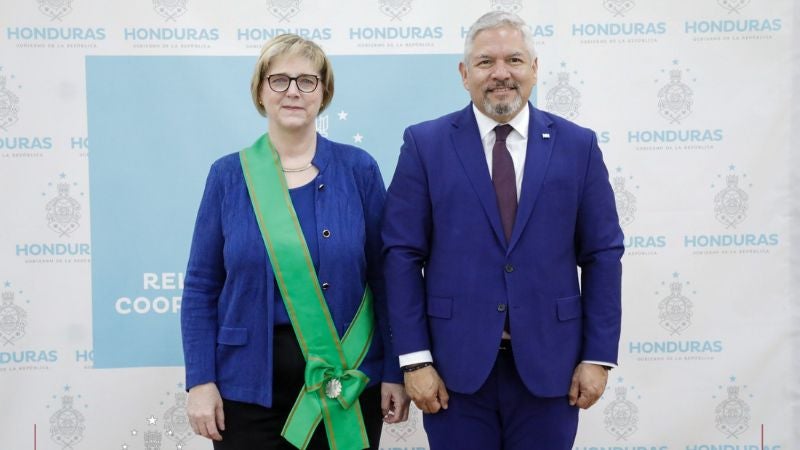 Laura Dogu