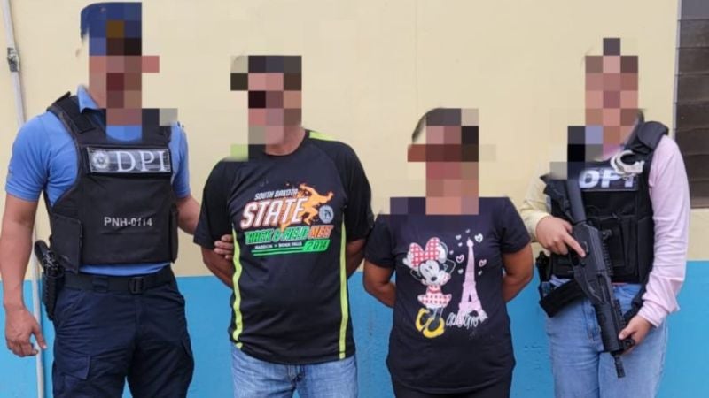MADRE Y PADRASTRO ABUSO TALANGA