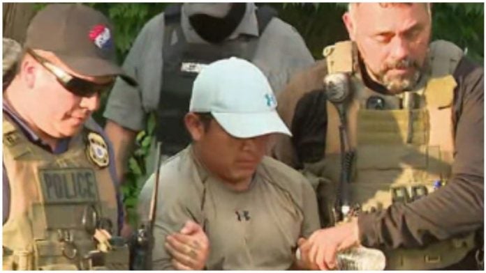 El migrante llegó desde Guatemala a los Estados Unidos.