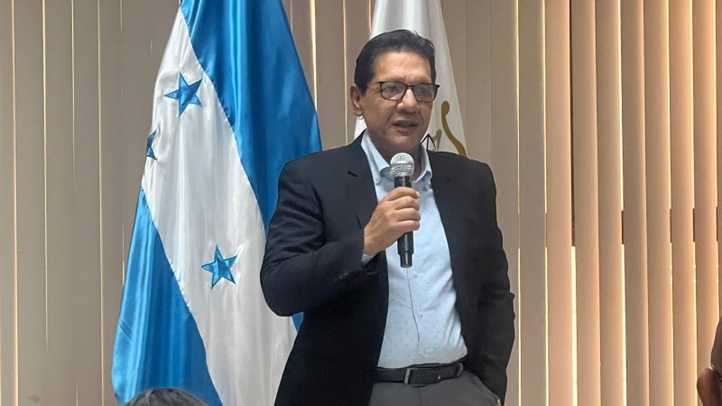 Mario Flores Urrutia