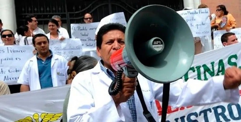 Acuerdos alcanzados con los médicos tras más de 20 días en paro