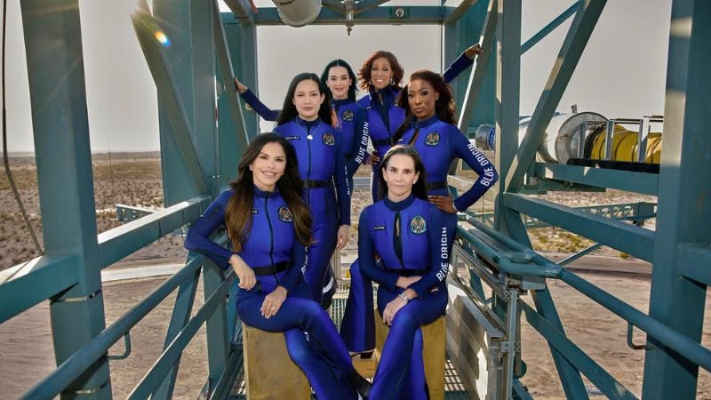 primera tripulación femenina al espacio