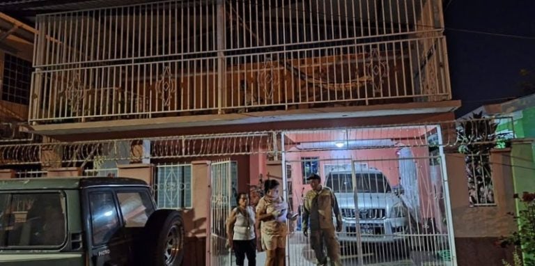 La Ceiba: anciano muere en su vivienda y su esposa con Alzheimer pide ayuda