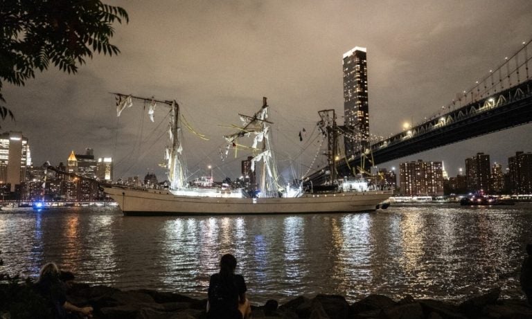 Esto fue lo que provocó el choque del buque mexicano contra el puente de Brooklyn