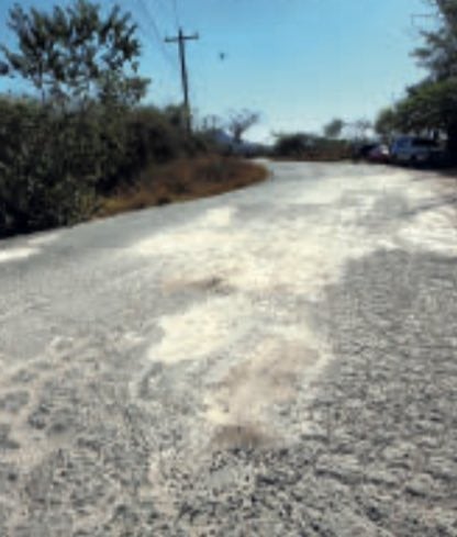 Pobladores de la aldea Mateo exigen pavimentación carretera
