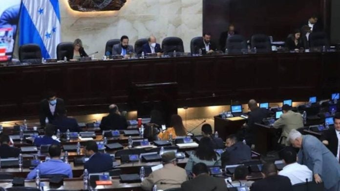 Congreso estancado oposición y Libre