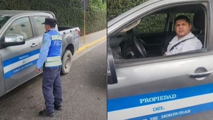 Empleado Público desafía a Policías