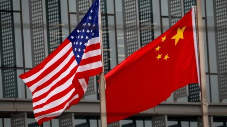 Entra en vigor la rebaja de aranceles entre China y EEUU para frenar guerra comercial