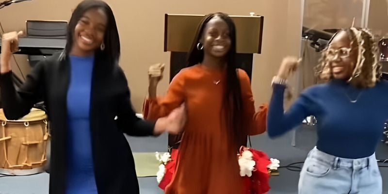 Grupo evangélico hondureño causa sensación al cantar música cristiana al ritmo de punta