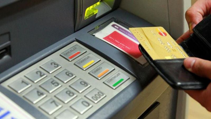 Hondureña pierde sus ahorros 