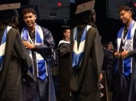 Joven bandera de Honduras en su graduación