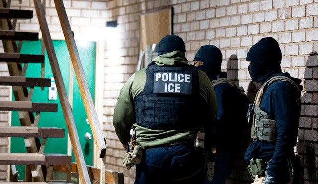 ICE sanciona a varias empresas indocumentados