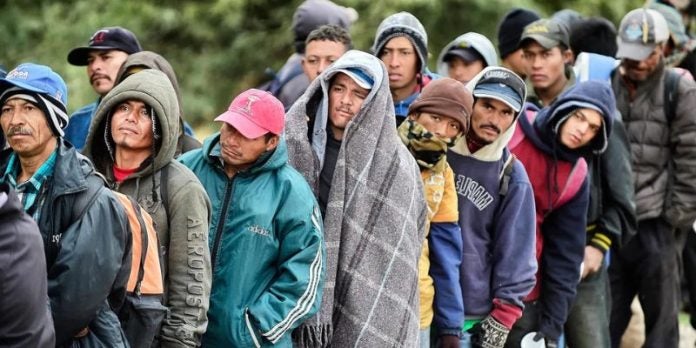 Indocumentados podrían quedar fuera del programa de salud en 2026