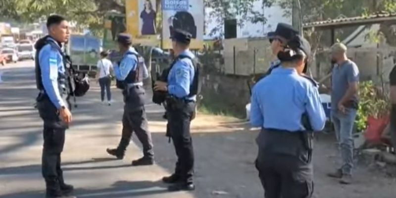 “El Gobierno nos debe de pagar”: Inversionistas de Koriun se toman carretera en Santa Bárbara