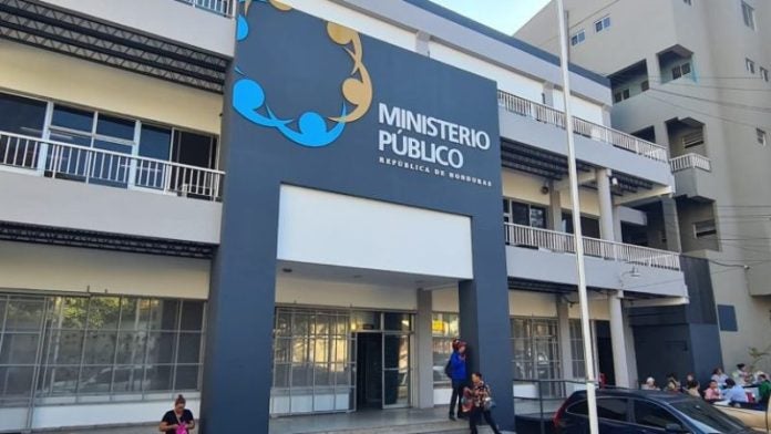 despido y renuncias marcan al MP