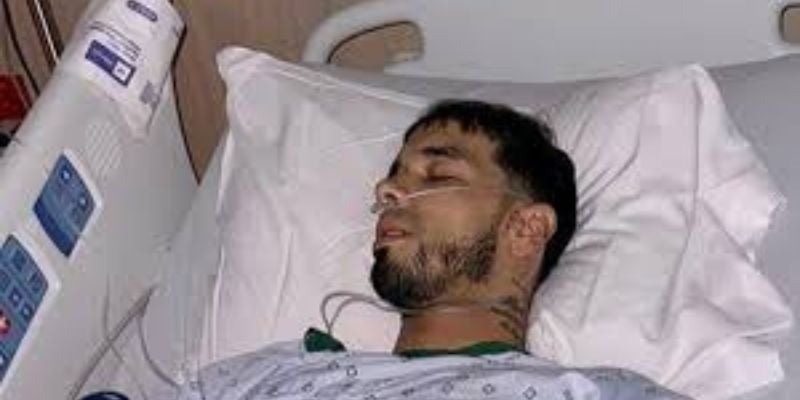 Niño pide dinero para su tío enfermo usando una foto de Anuel hospitalizado
