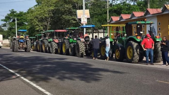 Productores protestan Olancho