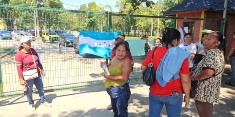 Pobladores se toman el IP de SPS y piden salida de «mapaches»